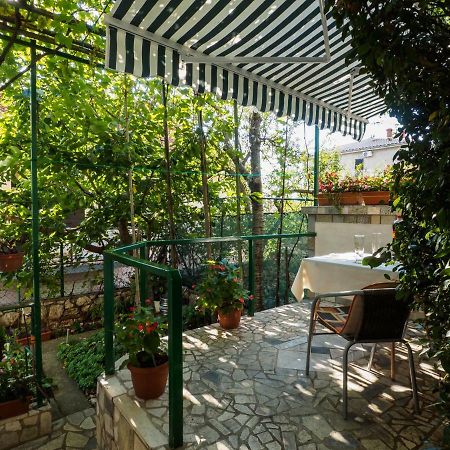 Cozy Studio With Private Terrace Barac ซริกเวนิซา ภายนอก รูปภาพ